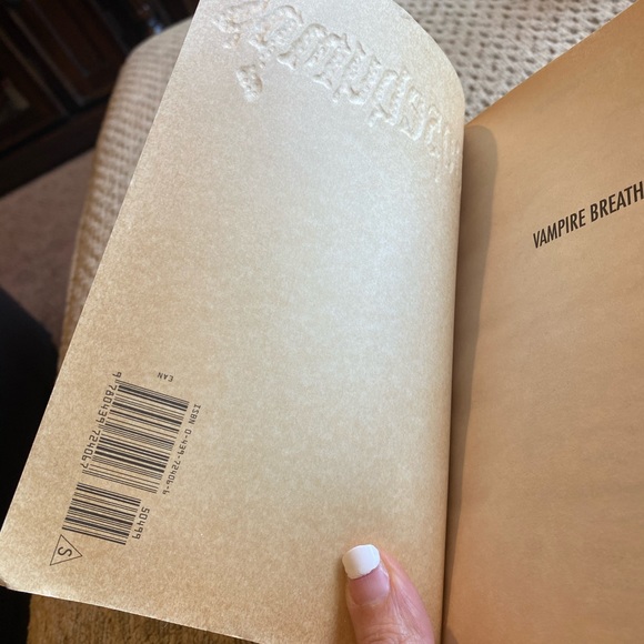 Goosebumps Vampire Breath Soft Cover Book - Picture 4 of 5